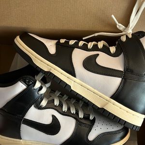 Nike Dunk High Retro Black and white coconut milk NEW 7 women’s